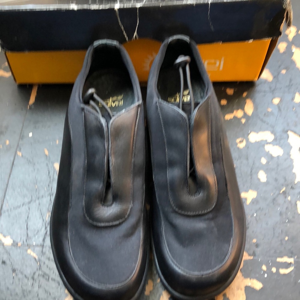 The Dansko Solvei